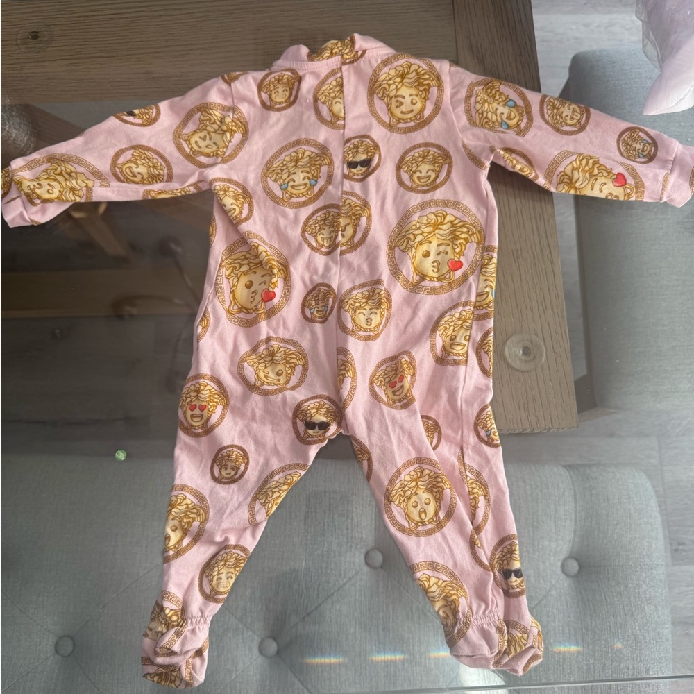 Versace Kids Pink and Gold Patterned Footie